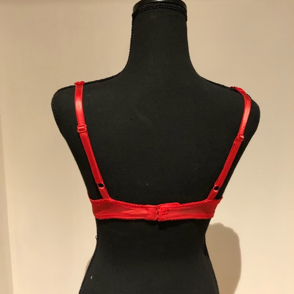 Beautiful lace bra size 34B - Picture 11 of 13